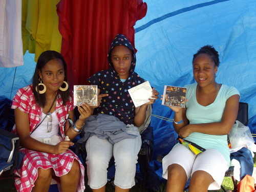 Young ladys Advertising Clinarks CD